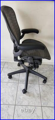 Herman Miller Aeron Fully Loaded Size B & C PostureFit Tuxedo Mesh Chair