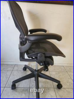 Herman Miller Aeron Fully Loaded Size B Office/Gaming Chair Slightly Used