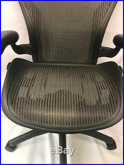 Herman Miller Aeron Graphite Mesh Office Chair Adjustable Size B Ex Condition