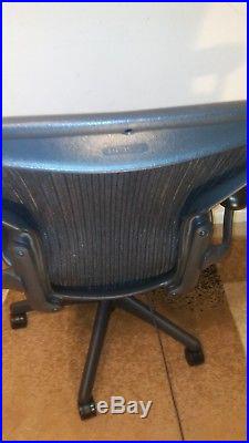 Herman Miller Aeron Mesh Adjustable Office Chair Black Size B Very Comfortable