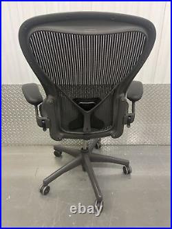 Herman Miller Aeron Mesh Chair Large C fully Adjustable Posture Fit Black Mesh