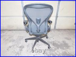 Herman Miller Aeron Mesh Desk Chair Medium Size B (CHAIR32)