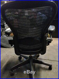 Herman Miller Aeron Mesh Desk Chair Medium Size B fully adjustable lumbar wave