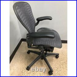 Herman Miller Aeron Mesh Desk Chair Medium Size B fully adjustable tux with lumbar