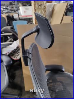 Herman Miller Aeron Mesh Desk Chair Size C fully adj lumbar black mesh Headrest