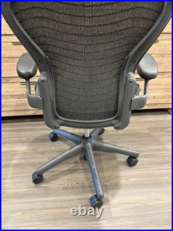 Herman Miller Aeron Mesh Office Chair Gray Adjustable Armrests Wheels
