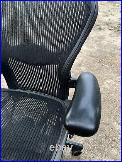 Herman Miller Aeron Mesh Office Chair Medium Size B fully adjustable with lumbar