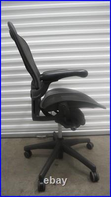 Herman Miller Aeron Mesh Office Desk Chair Large C fully adjust Lumbar Black