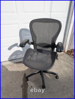 Herman Miller Aeron Mesh Office Desk Chair Large Size C fully adjustable lumbar