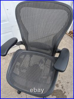 Herman Miller Aeron Mesh Office Desk Chair Large Size C fully adjustable lumbar