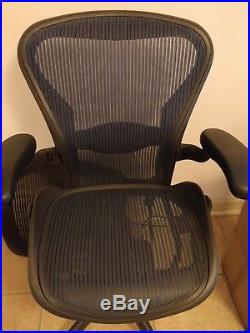 Herman Miller Aeron Mesh Office Desk Chair Medium Blue B fully adjustable lumbar
