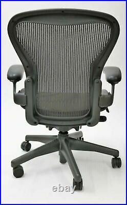 Herman Miller Aeron Mesh Office Desk Chair Medium Size B Basic free ship