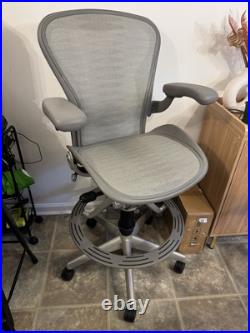 Herman Miller Aeron Mesh Work Stool, Bar Height loaded size B Orig
