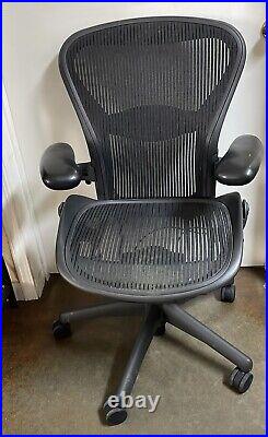Herman Miller Aeron Mesh office chair, size B, model AE113AWB, Color Carbon