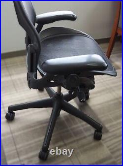 Herman Miller Aeron Mesh office chair, size B, model AE113 AWB, Black (used)