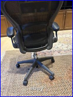 Herman Miller Aeron Office Chair Black AE122AWB Model Office Desk Chair