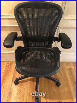 Herman Miller Aeron Office Chair Black Size B