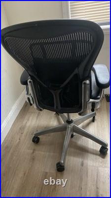 Herman Miller Aeron Office Chair Black Size B