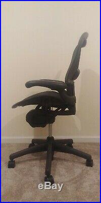 Herman Miller Aeron Office Chair Black Size B