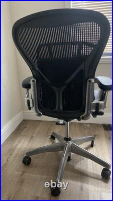 Herman Miller Aeron Office Chair Black Size B
