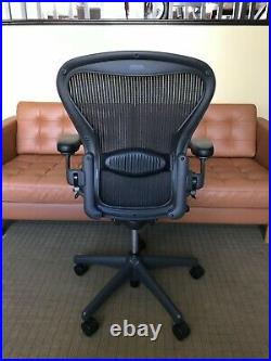 Herman Miller Aeron Office Chair Black, Size B. Fully Adjustable w Lumbar