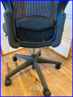 Herman Miller Aeron Office Chair Carbon Frame, Gray/Black, Excellent condition
