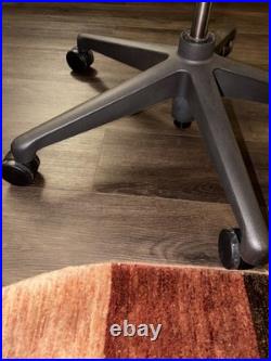 Herman Miller Aeron Office Chair Classic Size C, with Lumbar Support, Carbon