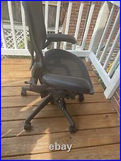 Herman Miller Aeron Office Chair EXCELLENT CONDITION EVERYTHING WORKS GREAT DEAL