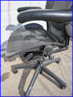 Herman Miller Aeron Office Chair Fully Loaded Posture fit Black Size B