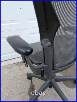 Herman Miller Aeron Office Chair Fully Loaded Posture fit Black Size B
