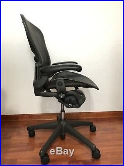 Herman Miller Aeron Office Chair Graphite, Size B (Medium)