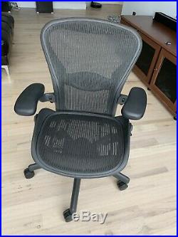 Herman Miller Aeron Office Chair Graphite, Size B Slightly Used