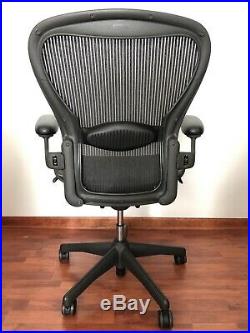 Herman Miller Aeron Office Chair Graphite, Size C (Large)