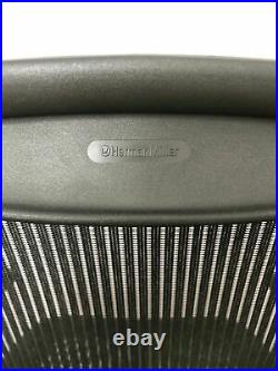 Herman Miller Aeron Office Chair, Graphite, Size C (Large) Used