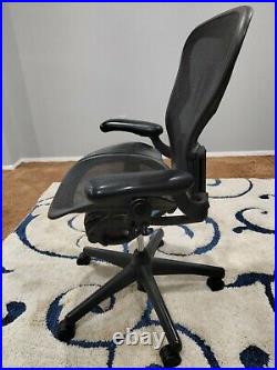Herman Miller Aeron Office Chair Medium Size B fully adjustable lumbar