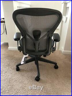 Herman Miller Aeron Office Chair Remastered Graphite Size B Upgraded