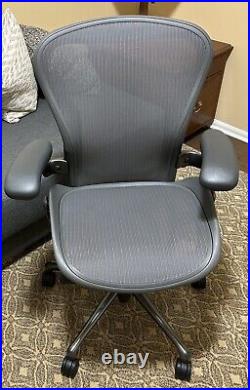 Herman Miller Aeron Office Chair Size B Graphite