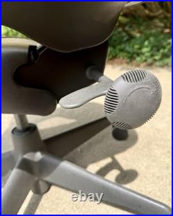 Herman Miller Aeron Office Chair Size B Graphite Original Owner Non-Smoker
