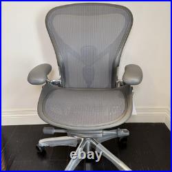 Herman Miller Aeron Office Chair Size B Graphite Polished Aluminum
