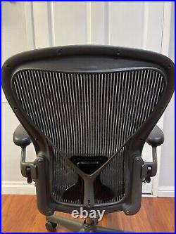 Herman Miller Aeron Office Chair Size C Fully Loaded Version With Posturefit