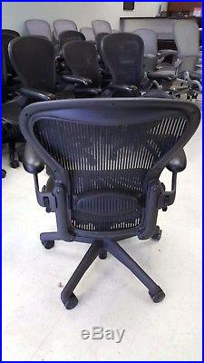 Herman Miller Aeron Office Chairs, Carbon (Black), Excellent Condition