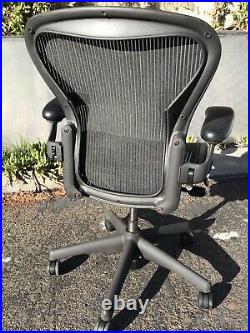 Herman Miller Aeron Office Classic Arm Chair Black B