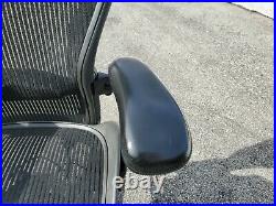 Herman Miller Aeron Office Desk Chair Leather Arms Fully Loaded Lumbar Size B