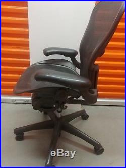 Herman Miller Aeron Office Desk Chair Medium Sz B fully adjustable lumbar