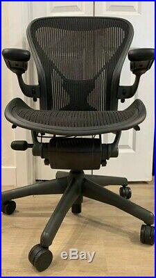Herman Miller Aeron Office Desk Chair Size C (Large) Posturefit Fully Loaded