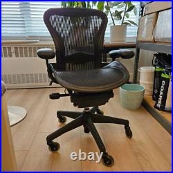 Herman Miller Aeron Office Desk Chair size A (Small) Fully Loaded