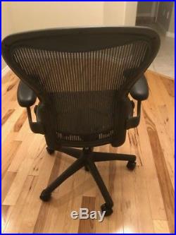 Herman Miller Aeron Office Desk Conference Chair Size B Fully Loaded Posture Fit