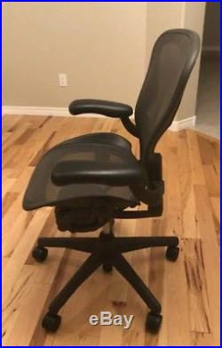 Herman Miller Aeron Office Desk Conference Chair Size B Lumbar Support
