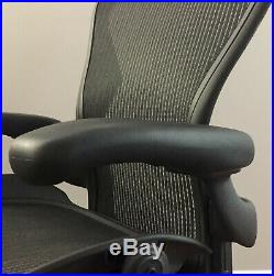 Herman Miller Aeron Office Medium (Size B) Chair AE111PWBN2G1C7BK3D01