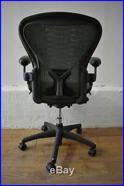 Herman Miller Aeron Posture Fit Size B Office Ergonomic Chair 10 Available
